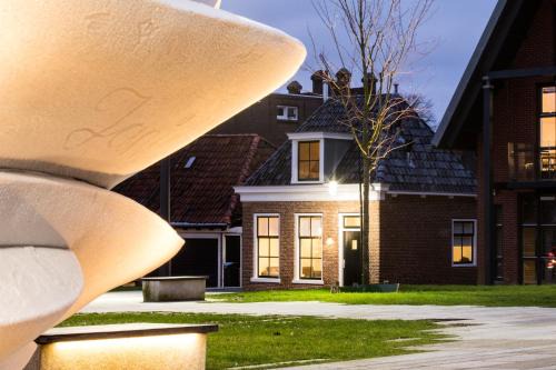 Uniek Huisje op de Markt in Dokkum