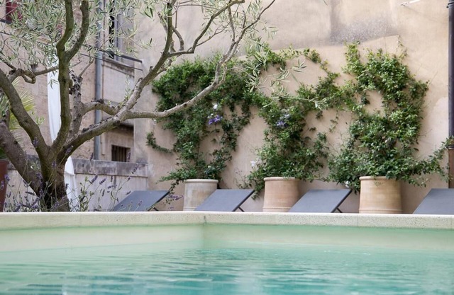 Unique in Uzès! Private mansion with large terraces and swimming pool