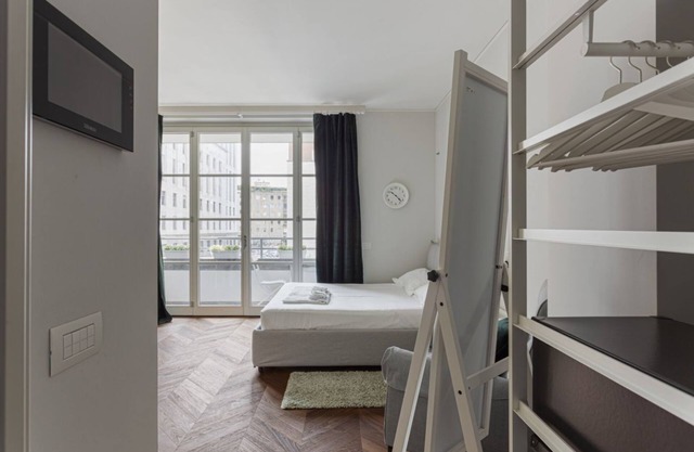 Unique studio in the heart of Milan