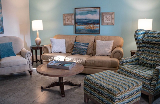 Unit 3 - Garden-Level Gulfview
