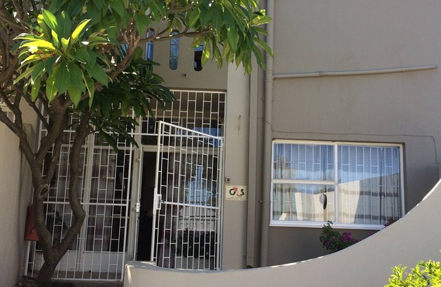 Unit 4 Damara Dardens, Windhoek, Namibia