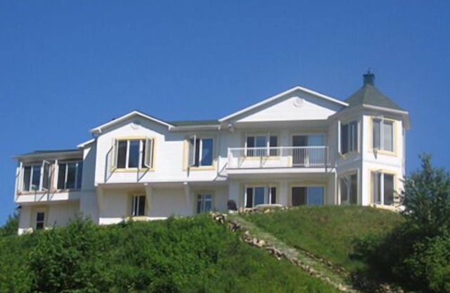 Unit C - Studio Private/Beachfront/Kayaks,/Starlink Internet
