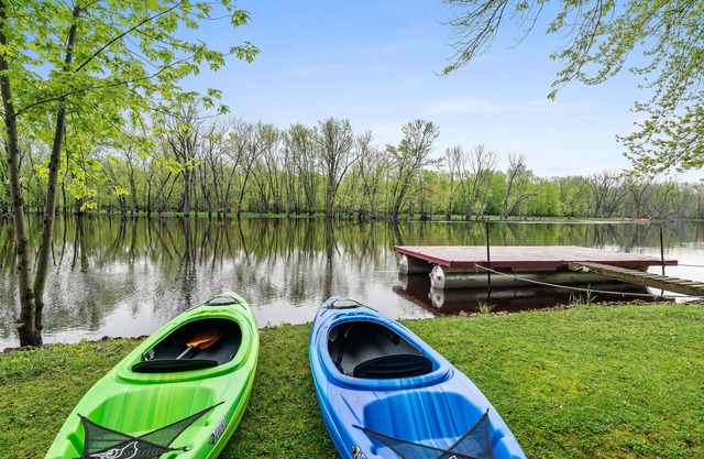 Unplug at RIVER RUN—Secluded, Waterfront, Kayaking