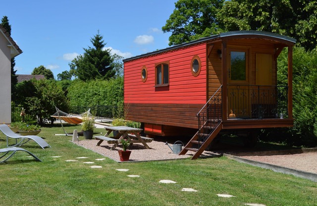 Unusual gite equipped to receive up to 5 people