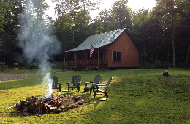 Upscale Cabin in the Woods, LETCHWORTH, Stony Brook Parks, Finger Lakes Wineries
