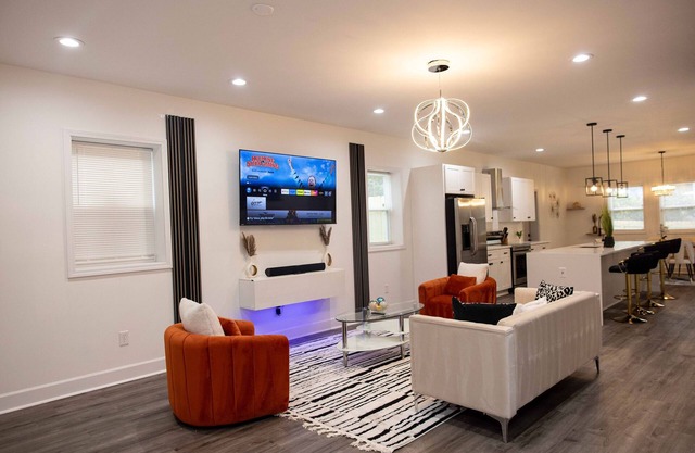 Urban Elegance Retreat. 12 Mins from ATL Downtown