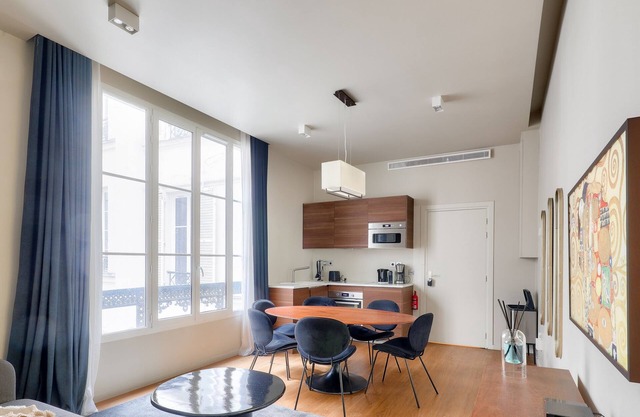 Urban Flat 110 - Luxury 3BDR Flat near Opera Paris