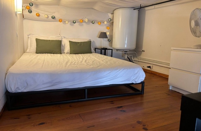 Urban'Mezza Spot - Lyon Valmy Wifi & Metro