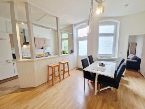 Urlaub im Herzen Wismars EG hinten mit Garten