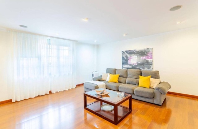 Vacation Home 'Ciudad Jardin Las Palmas Gc' with Shared Terrace, Wi-Fi and Air Conditioning