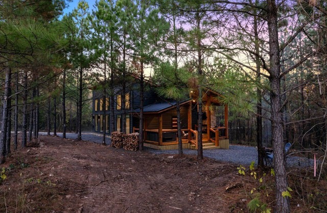 Vacana TOF, Couples, EV, Hot Tub, Fire Pit, Pets