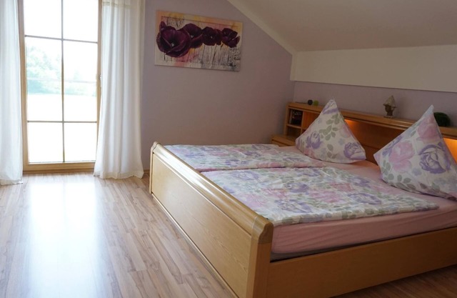 Vacation apartment (85 sqm) with underfloor heating and south-facing balcony