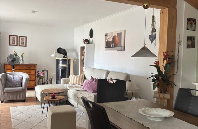 Vacation apartment in the climatic health resort, directly opposite the castle park