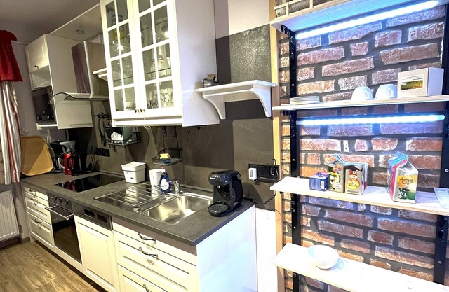 Vacation apartment 90 m², 2 bedrooms (6 beds in total), 1 living room near Vilstalradweg