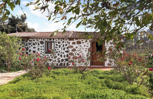 Vacation Apartment 'La Casita De La Abuela Paula' with Sea View, Private Terrace and Wi-Fi