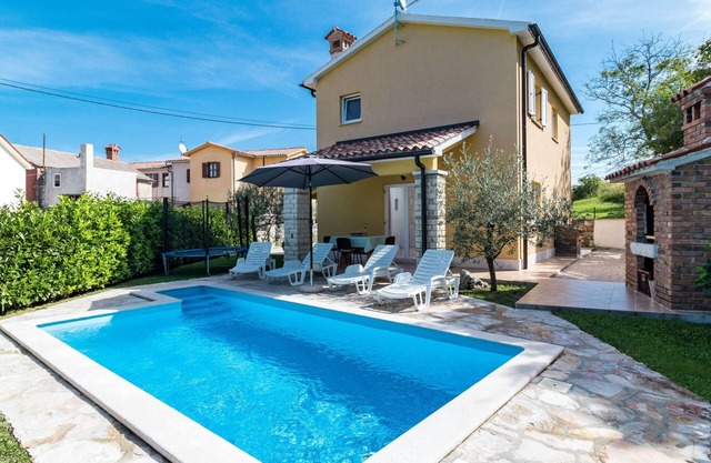 Vacation home Antoni by Interhome