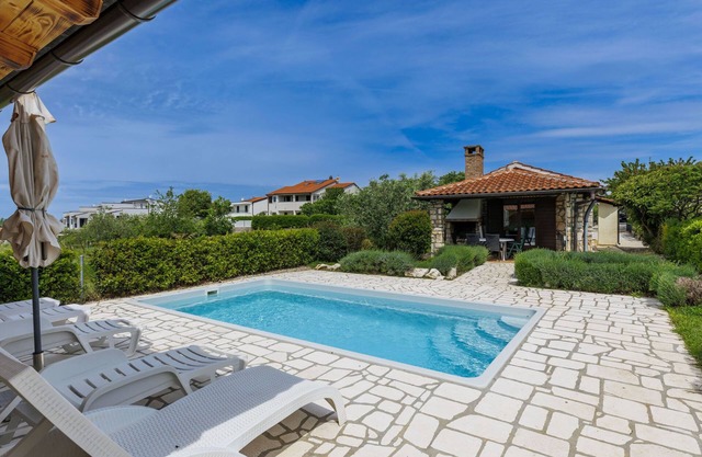 Vacation home Ema by Interhome