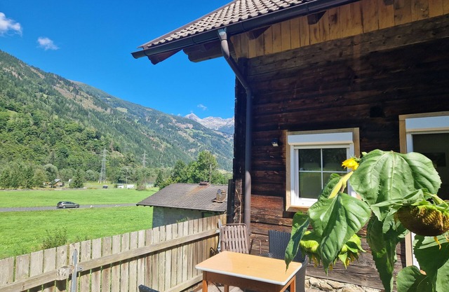 Vacation home in Carinthia with mountain views and Wi-Fi