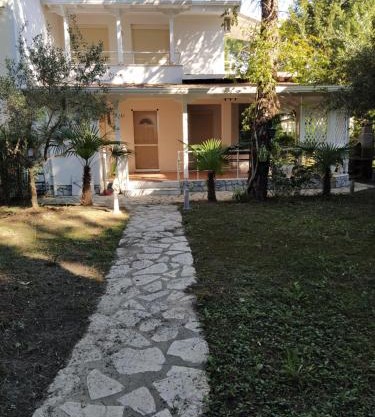 Vacation Home in Gjiri i Lalëzit, Lalëz, Durrës