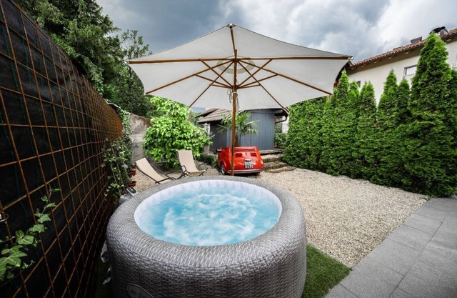 Vacation home with garden