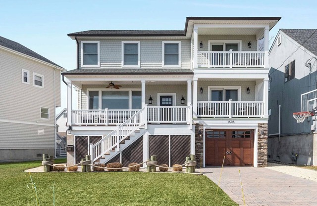 Vacation in Point Pleasant Beach at this waterfront retreat that sleeps 8.