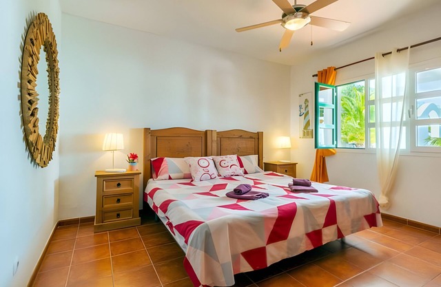 Vacation 'Suite Junior Con Vistas A La Piscin' with Wi-Fi and Air Conditioning