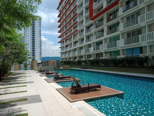 Vaincation at Ritze Perdana 2 Damansara Perdana