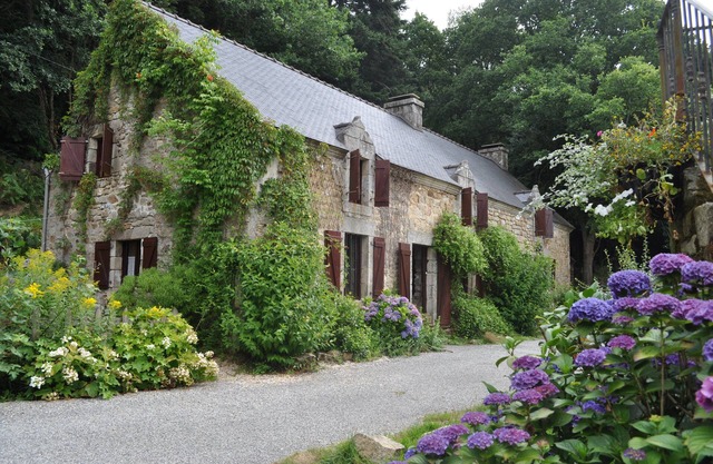 Vallée du Blavet, maison de caractère, proche rivière