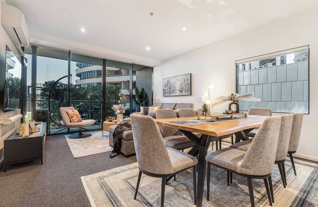 VAQUAY Anchor & Abode In Docklands | Live & Work by the Water in NewQuay