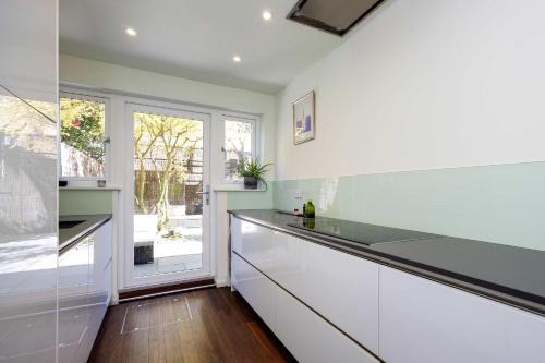 Veeve - Brackenbury