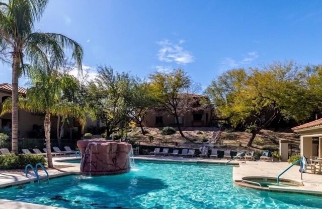 Veranda at Ventana Adorable top floor 1-bedroom condo, Dog friendly