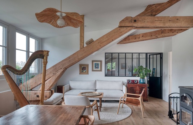 Versailles Family Robinson, central, calm & green