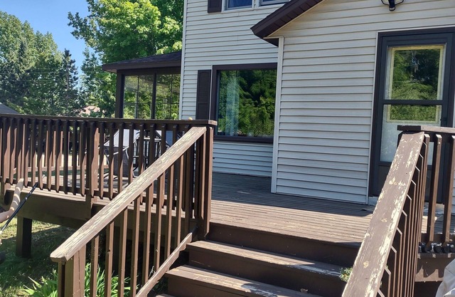 Very comfortable house in the heart of Big Bay, with everything you need.