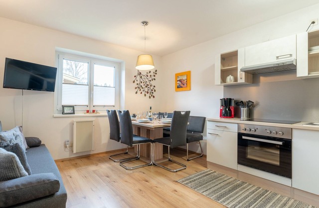 Very well cared flat, within walking distance of the centre