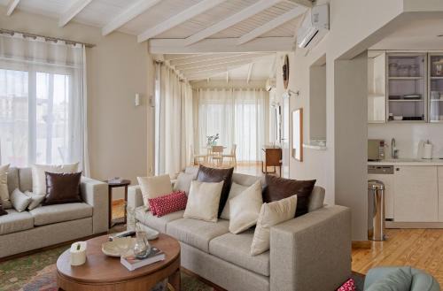 VESTA - Heliopolis Residence