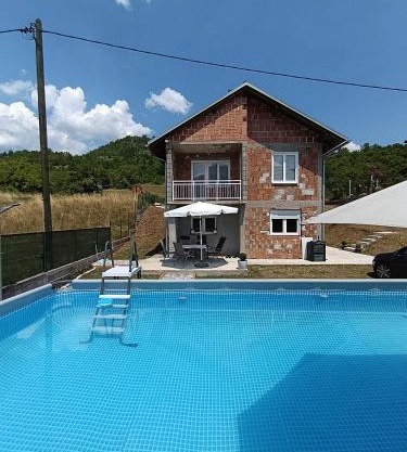 Vikend- kuća Konjic