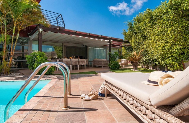 Villa Salobre Golf Seis | Luxury Retreat in Gran Canaria | Private Heated Pool.