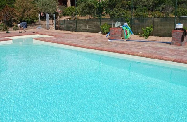 Villa with garden and tennis court just minutes from fabulous beaches