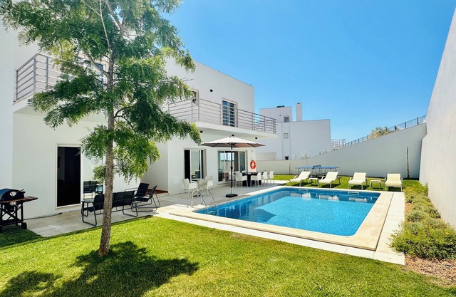 Vila Elvia