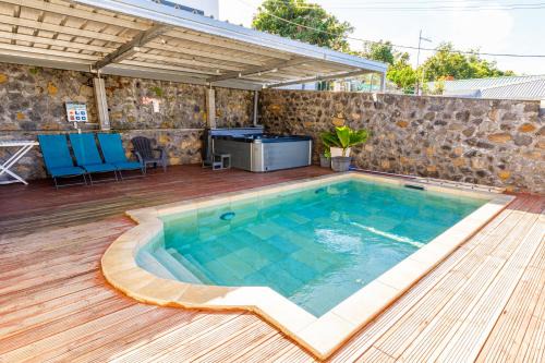 Villa ô ti paille-en-queue