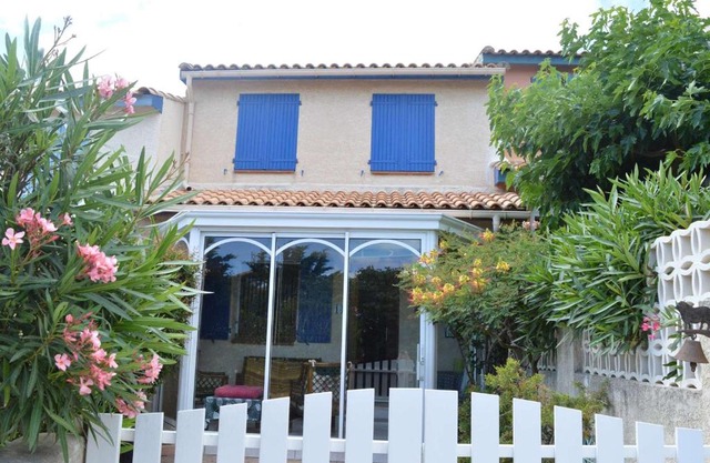 Villa 4 pièces avec véranda, proche plage, parking privé et BBQ - Saint Pierre la Mer - FR-1-229D-107