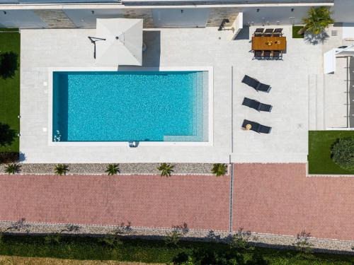 Villa 65 Large 55m2 Private Heated Pool Peaceful Escape