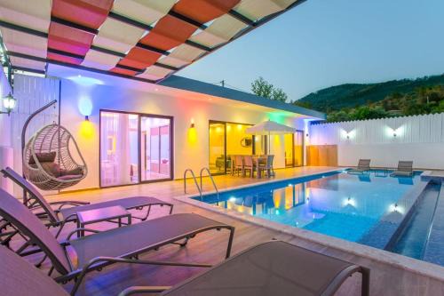 Villa Akça Üzümlü