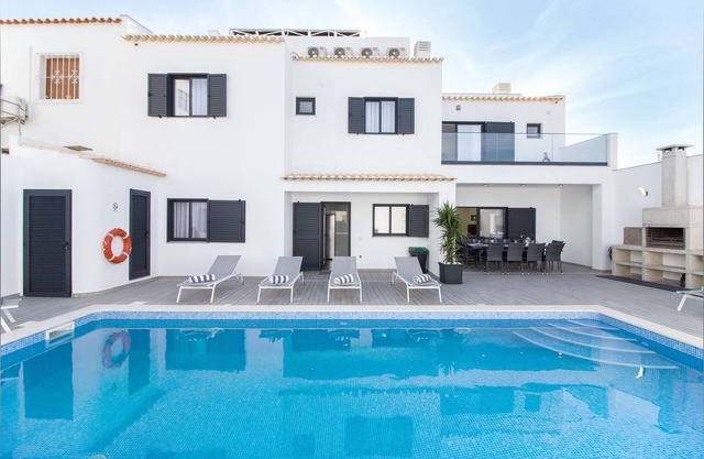 Villa Albufeira 78, villa with sea view for 12 people