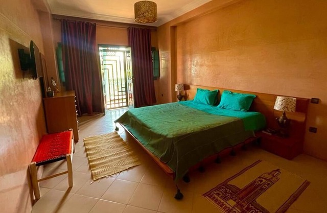 Villa anniya with swimming pool, 10 m walk from jamaa el fna square