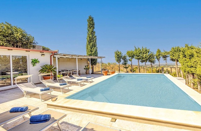 Villa Ardith by Villa Plus