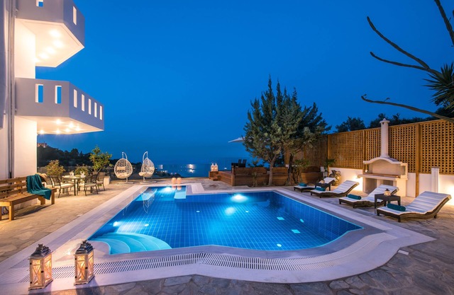 Villa Artemis 6 bedroom villa in Rodia Heraklion