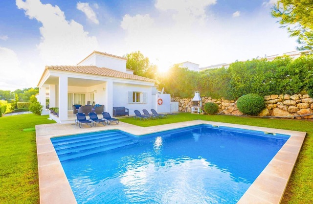 Villa Arual - Three Bedroom Villa, Sleeps 6
