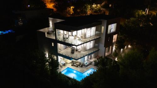 Villa Berfami Excelsior - Crafted for Elites