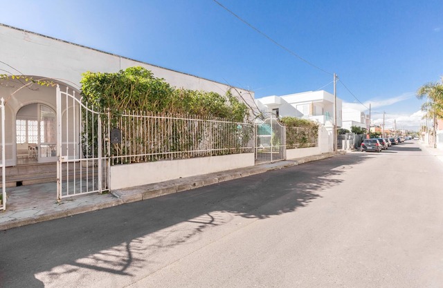 Villa Biancarosa - Rosa by BarbarHouse